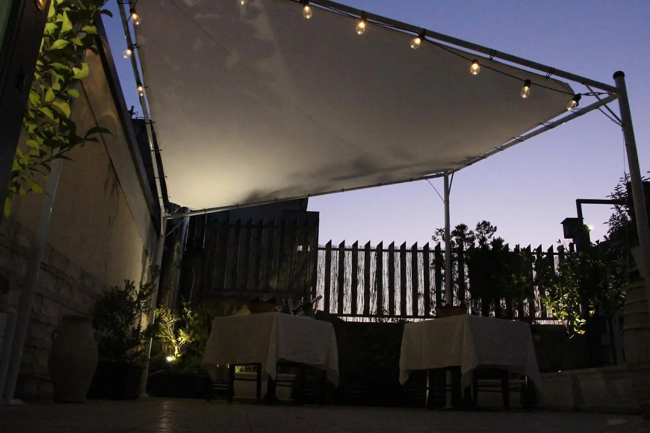 Hotel I Santuzzi Lentini 0*,  Italia